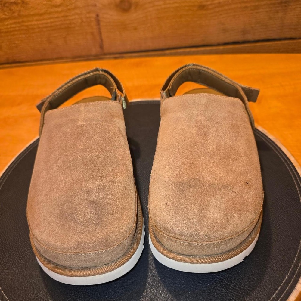 UGG GoldenCoast Clog Suede Adjustable Strap Sandals Brown 1138252 Mens 9